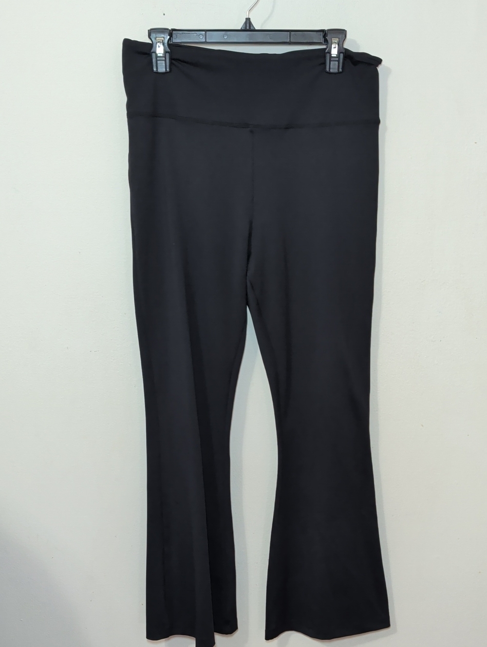 Zyia Active Black Flare Light n Tight Legging Workout Sporty Women's Size 14-16